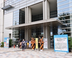 水元総合スポーツセンター正面入口