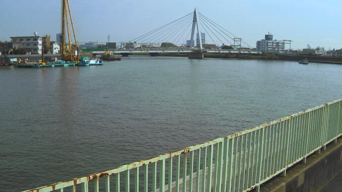 中川・新中川分岐地点付近で撮影した平常時の映像