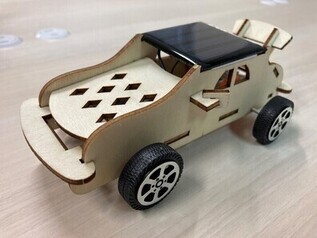 ソーラーカー