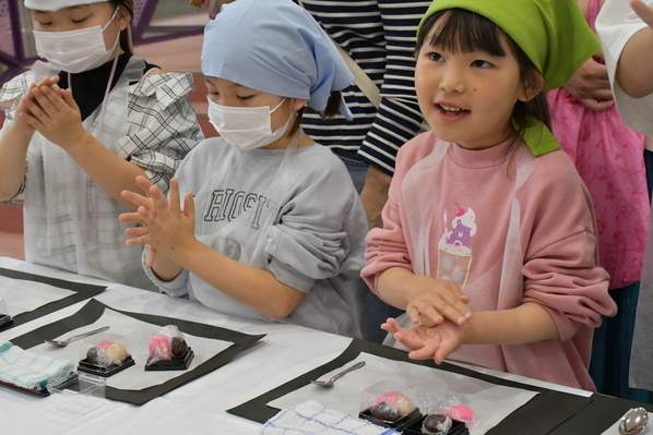 和菓子づくり体験