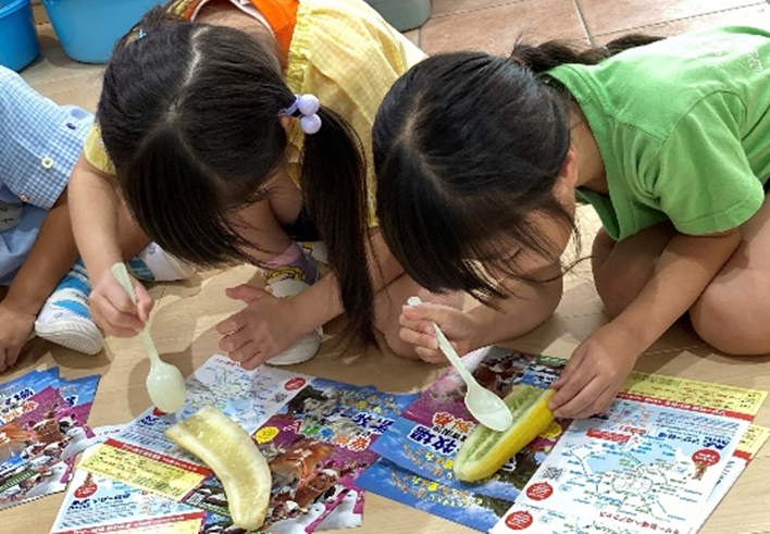 子供たちと馬