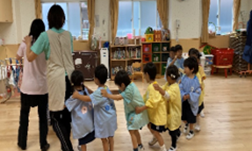 子供たちと馬