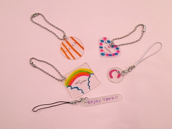 オリジナルチャームの写真