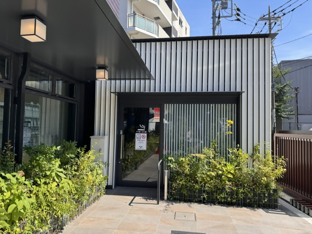 川甚喫煙所